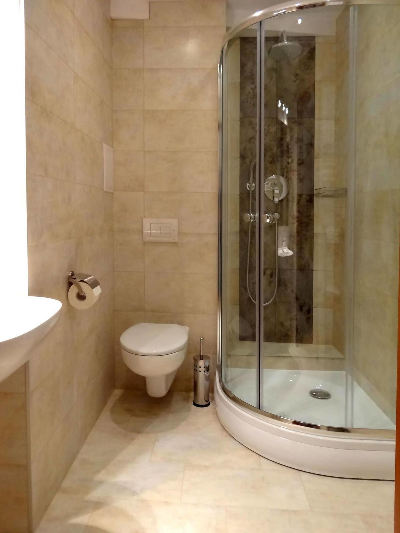 Apartamenty Centrum Villa Perla 옐레니아구라 외부 사진
